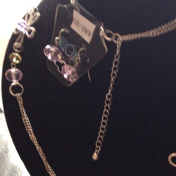 NWT Silver with colored stones earrings & necklace set - Picture 6 of 6